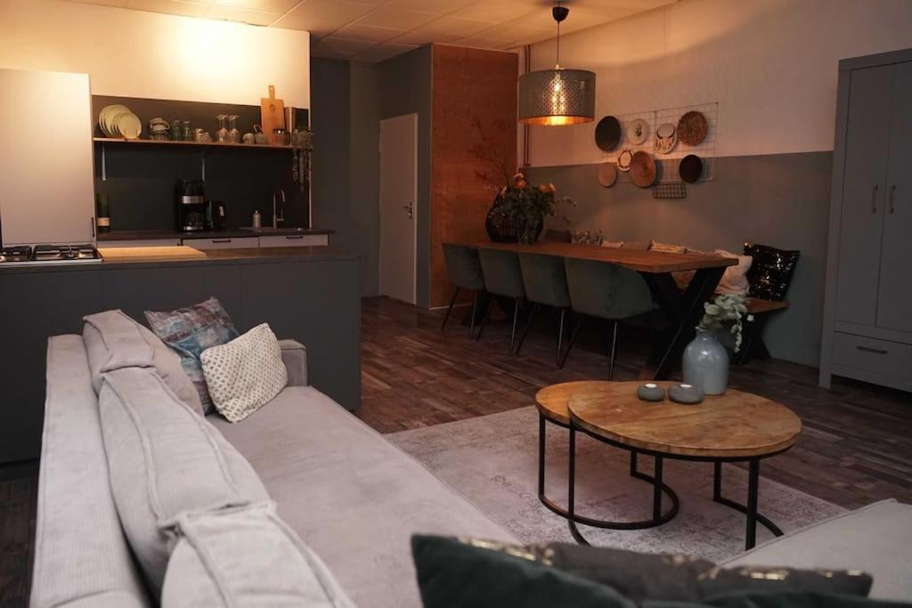 Ruim Appartement In Utrecht. Экстерьер фото